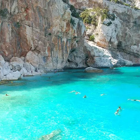 Santa Maria & Wellness 4* Orosei